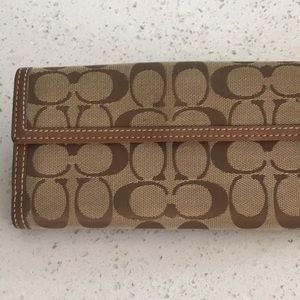 Coach wallet